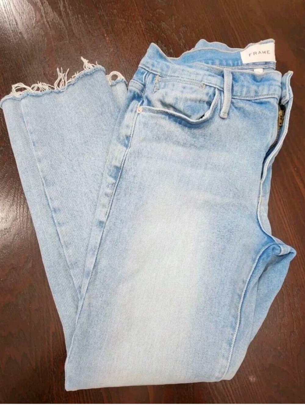 Frame Denim Light Wash Straight Leg Jeans 28